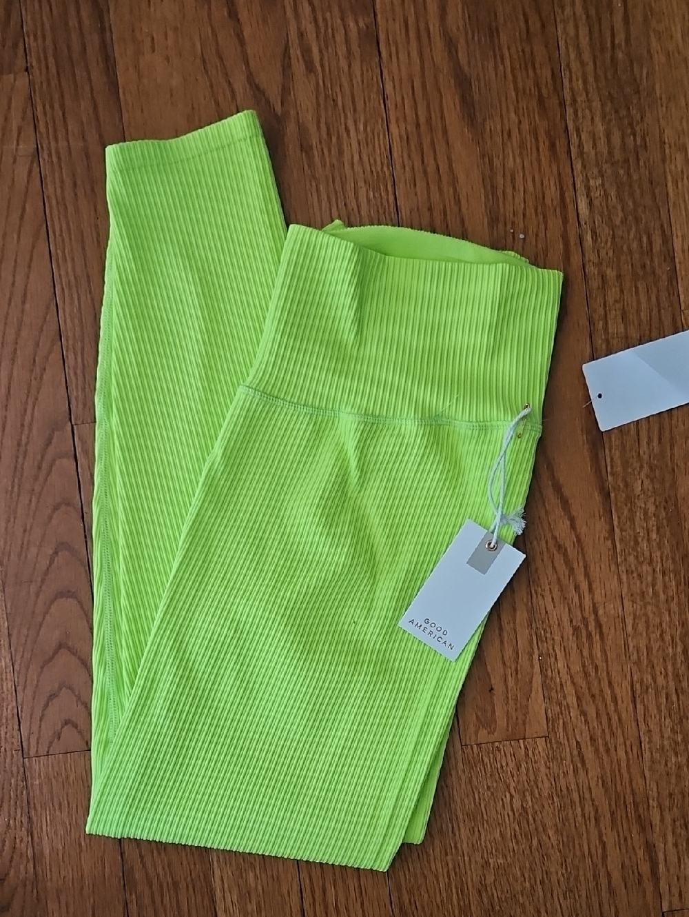 Good American Electric Lime Ribbed Leggings